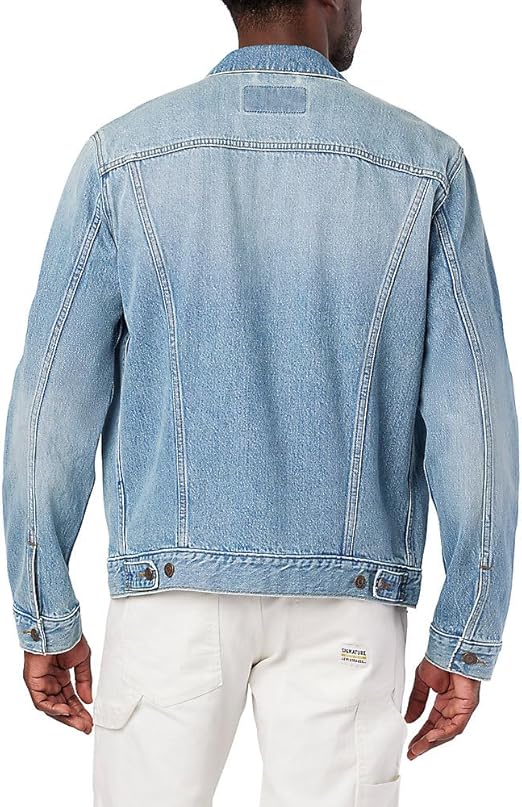 Men's Classic Button-Down Light Wash Denim Trucker Jacket